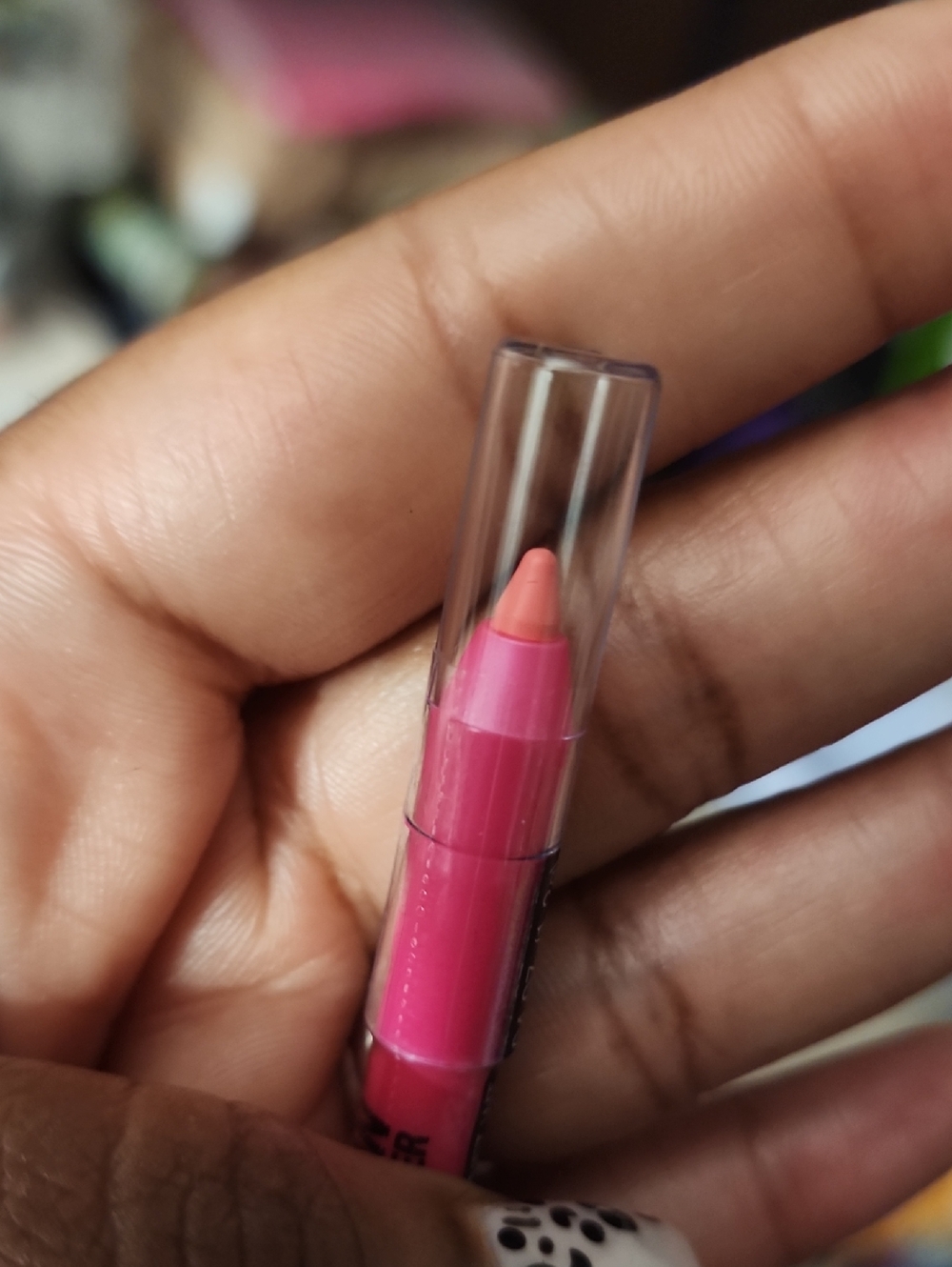 L.A. Girl Shockwave Nude Lipliner->POP COLOR - Picture 2 of 4